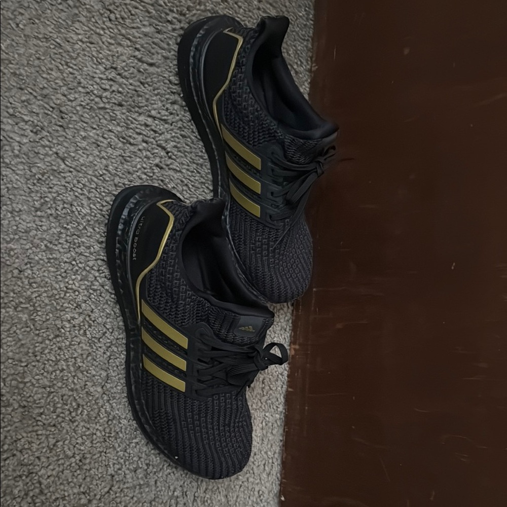 Adidas womens / unisex Black and Gold Running Shoes